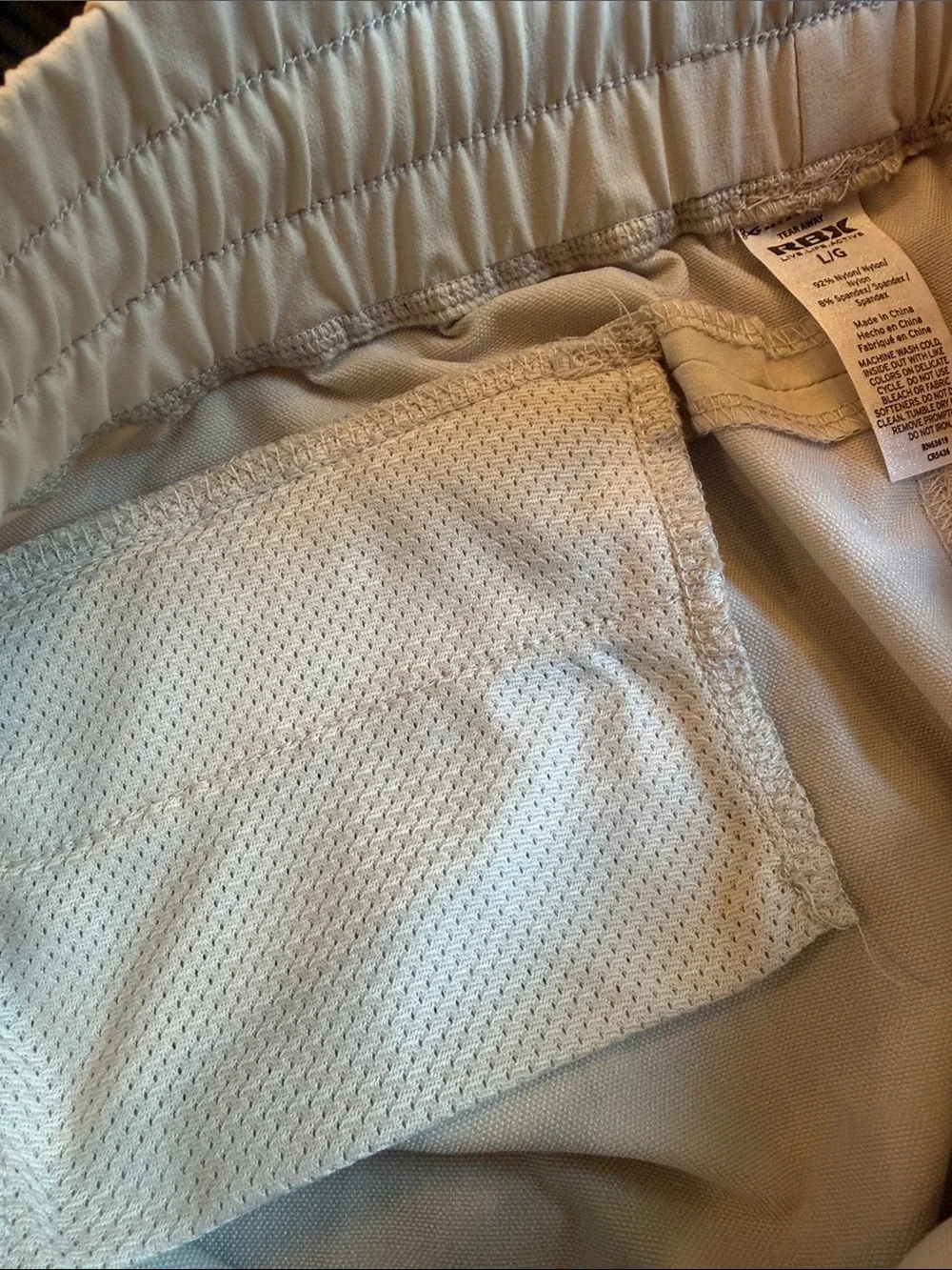 RBX Cream Woven Utility Athletic Shorts Zip Pocket Drawstring Women’s Large
